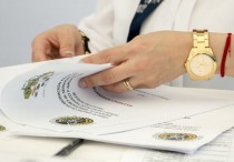 8 個夢見​合約的解釋，夢到撰寫合約代表什麼徵兆？