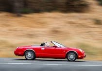 5 個夢見坐車的解釋：夢見坐外國車、夢見騎舊車