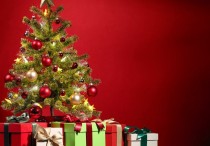 14 個夢見裝飾聖誕樹的解釋：夢見聖誕節與家人相聚、夢見聖誕節收到告解