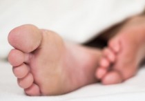 7 個夢見大腳趾的解釋：夢見咬自己的大腳趾、夢見大腳趾流血