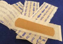 11 個夢見割傷的解釋：夢見自己剪影、夢見用刀割傷你的愛人