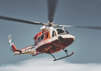 24 個夢見直升機的解釋：夢見大型直升機、夢見多架直升機