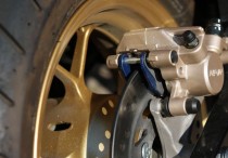 8 個夢見煞車的解釋：夢見不斷檢查煞車 、 夢見煞車突然消失