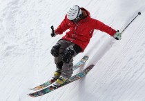 9 個夢見滑雪的解釋：夢見搭乘滑雪纜車 、夢見和朋友一起滑雪