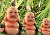 10 個夢見三胞胎的解釋：夢見和三胞胎一起吃飯 、夢見三胞胎哭泣