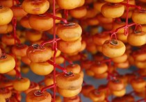 8 個​夢見柿餅的解釋：夢見做柿餅、夢見掉落柿餅