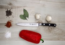 17 個夢見刀的解釋：夢見失去一把刀 、夢見投擲刀子