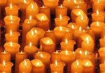 10 個夢見蠟燭的解釋：夢見點著蠟燭 、夢見蠟燭融化