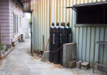 13個氣瓶夢境解析：夢見氣瓶漏氣、夢見氣瓶爆炸、夢見氣瓶著火