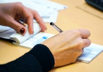 19 個夢見支票的解釋：夢見找到支票、夢見遺失支票