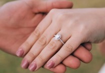 5 個夢見訂婚的解釋：夢見和陌生人訂婚