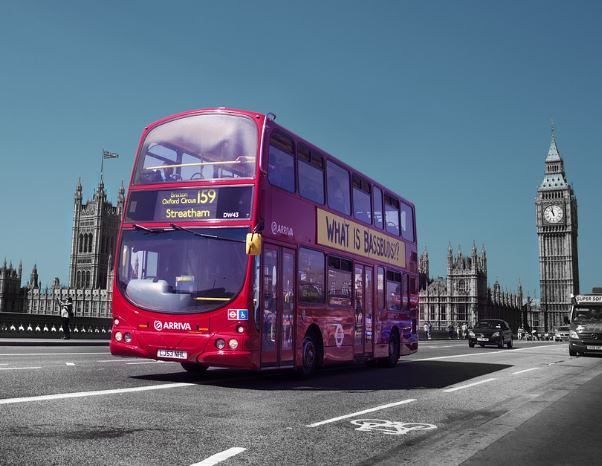 5 個夢見大公交車的解釋：夢見大型公交車事故 、夢見坐大公交車-狗尾詞典