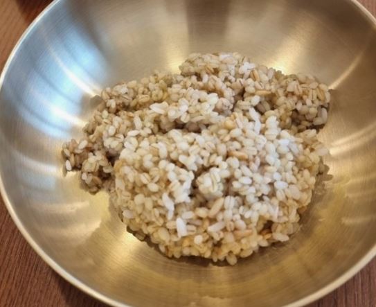 5 個夢見吃大麥飯的解釋:夢見大麥飯、夢見扔掉大麥米-狗尾詞典 5 個夢見吃大麥飯的解釋:夢見大麥飯、夢見扔掉大麥米-狗尾詞典