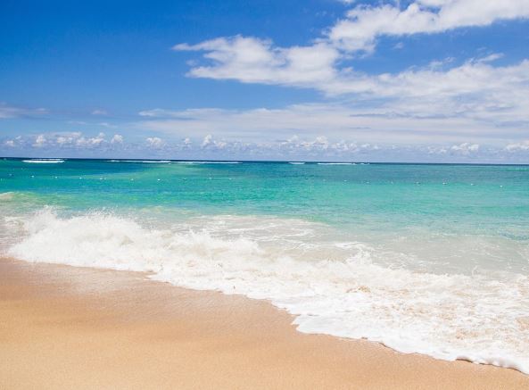 5 個夢見漂亮大海的解釋：夢見漂亮的海水、夢見進入美麗的大海-狗尾詞典