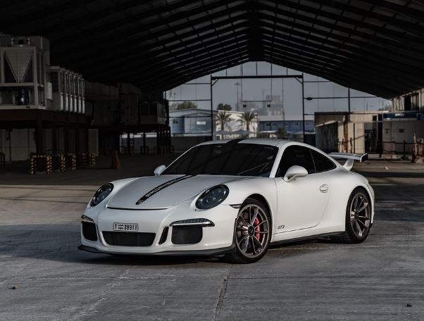 5 個夢見送車作為禮物的解釋：夢見送外國車、 夢見送舊車-狗尾詞典