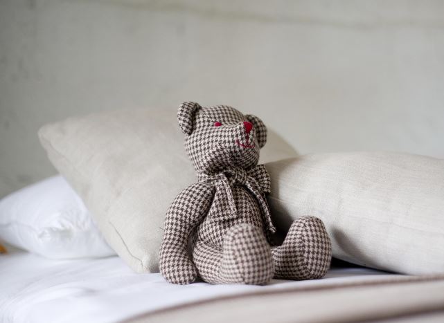 16 個夢見手淫的解釋：夢見自慰時想像異性朋友、夢見自慰時哭泣-狗尾詞典